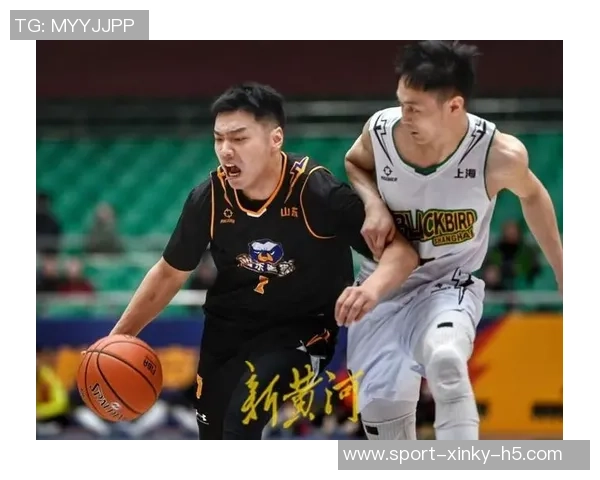 山东蜜獾在NBL常规赛第九轮中以85比93惜败于上海玄鸟展现顽强斗志