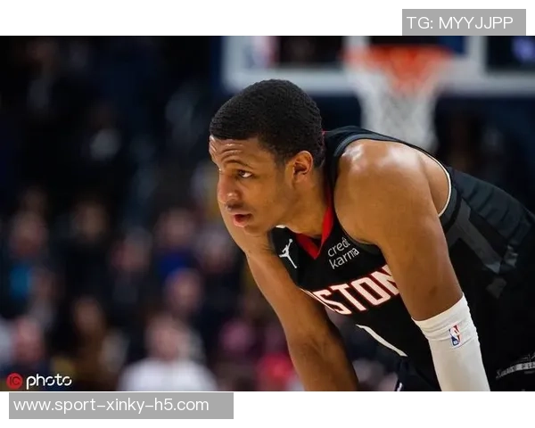 明日火箭迎战独行侠小贾巴里史密斯脚踝伤势成疑能否出战引关注